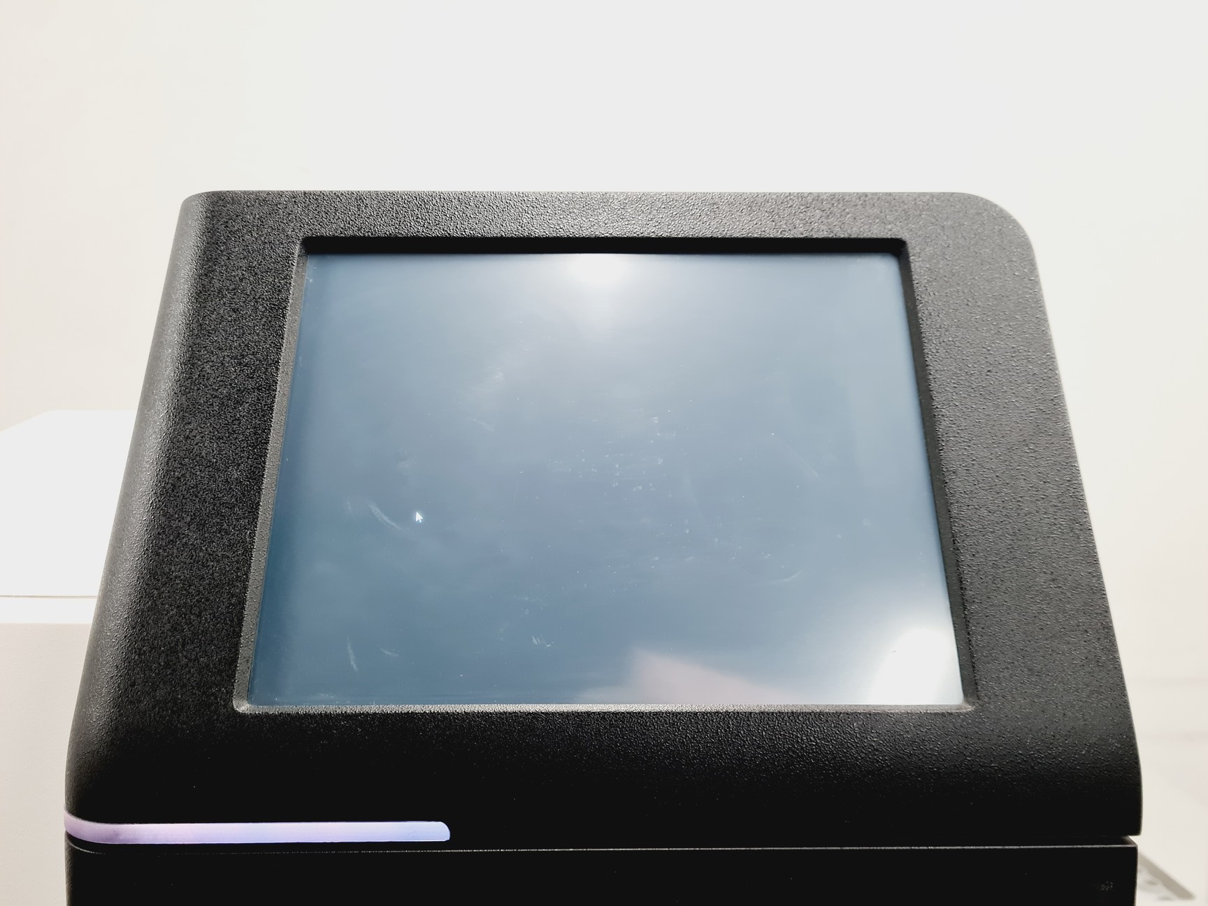 Image of illumina MiSeq DNA Sequencer Lab