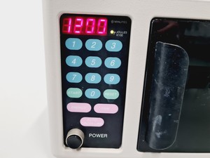 Thumbnail image of Stratagene UV Stratalinker 2400