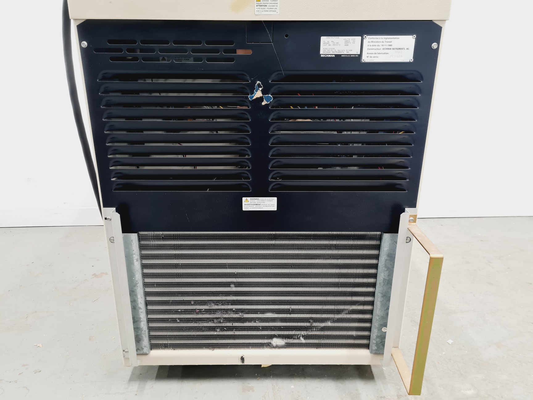 Image of Beckman J2-MC Centrifuge