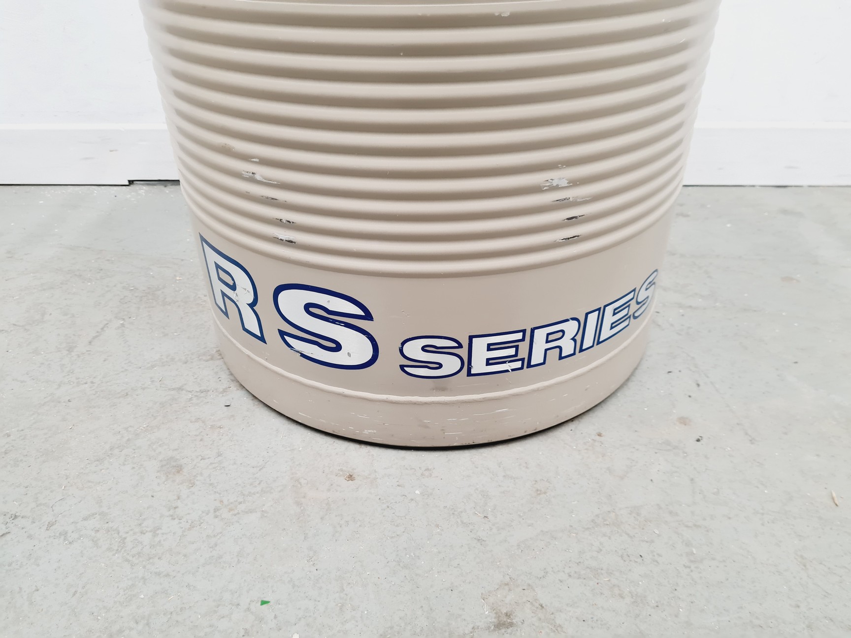 Image of Taylor Wharton 35L 750 RS Series Cell Storage Tank Dewar