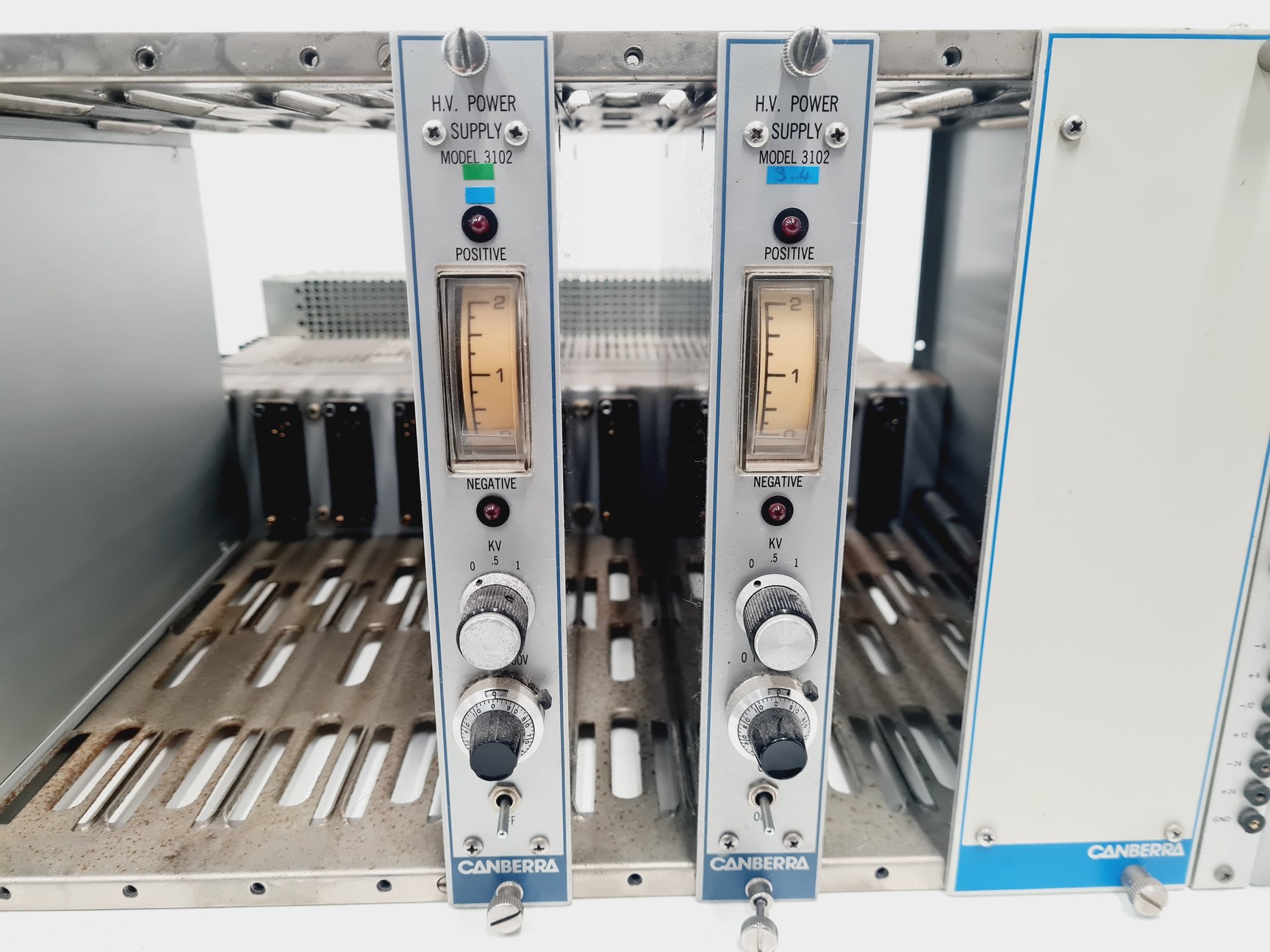 Image of Ortec 401C with Ortec 920E and 2 x H.V. Power Supply 3102