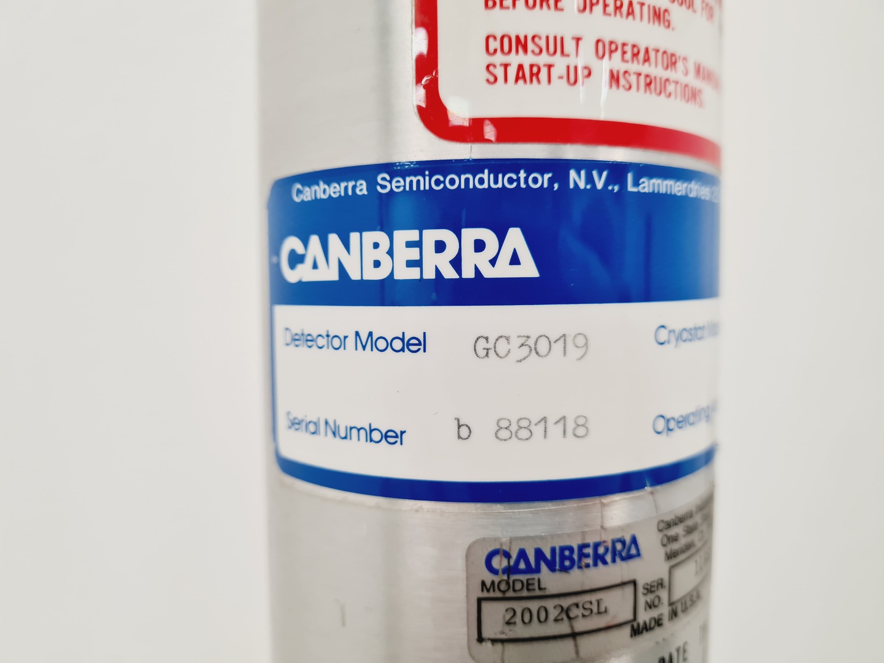 Image of Canberra Dewar with Canberra GC3019 Detector