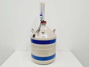 Thumbnail image of Canberra Dewar AL-30 with Canberra GR3519 Detector