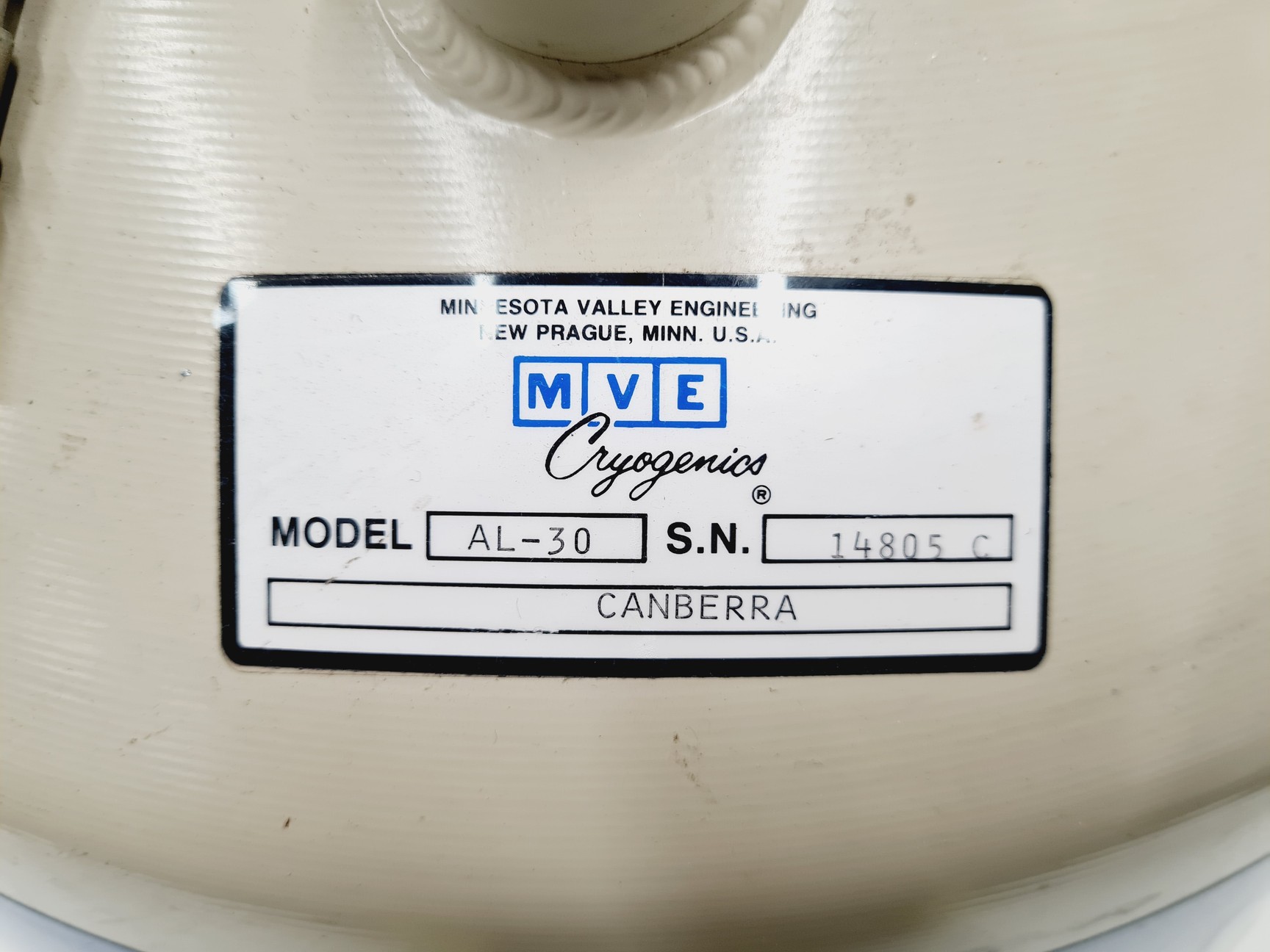 Image of Canberra Dewar AL-30 with Canberra GR3519 Detector