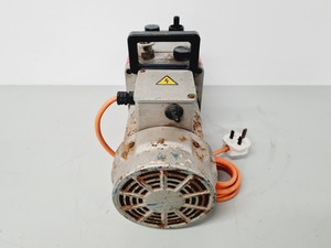Thumbnail image of Edwards 5 E2M5 Vacuum Pump
