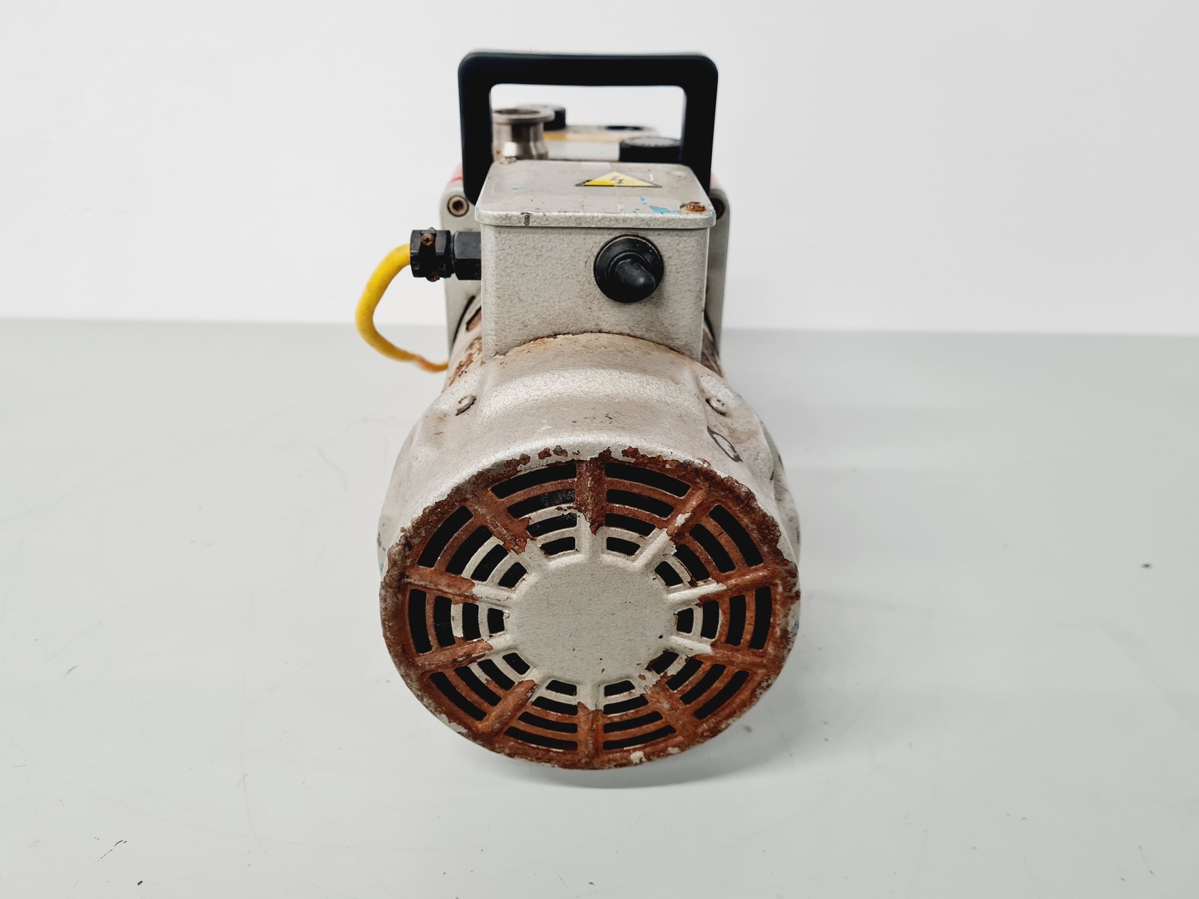 Image of Edwards 5 E2M5 Vacuum Pump