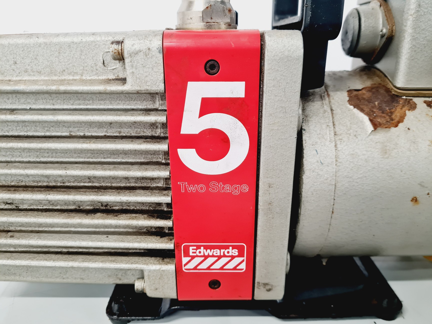 Image of Edwards 5 E2M5 Vacuum Pump