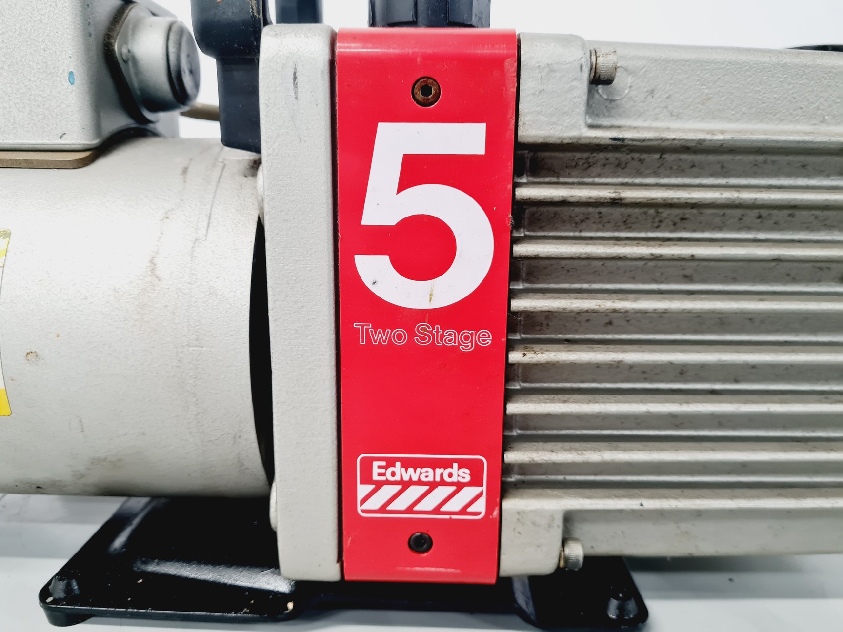 Image of Edwards 5 E2M5 Vacuum Pump