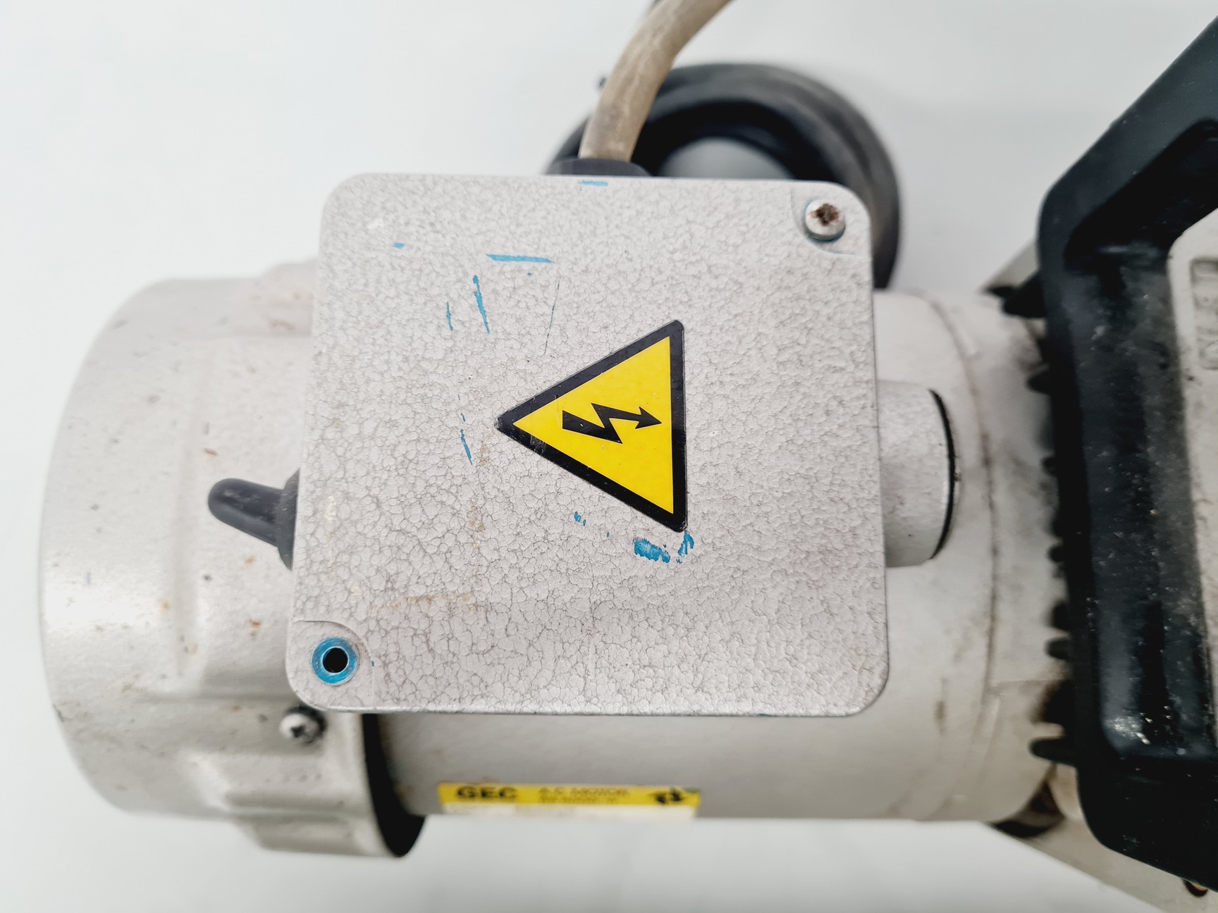 Image of Edwards 5 E2M5 Vacuum Pump