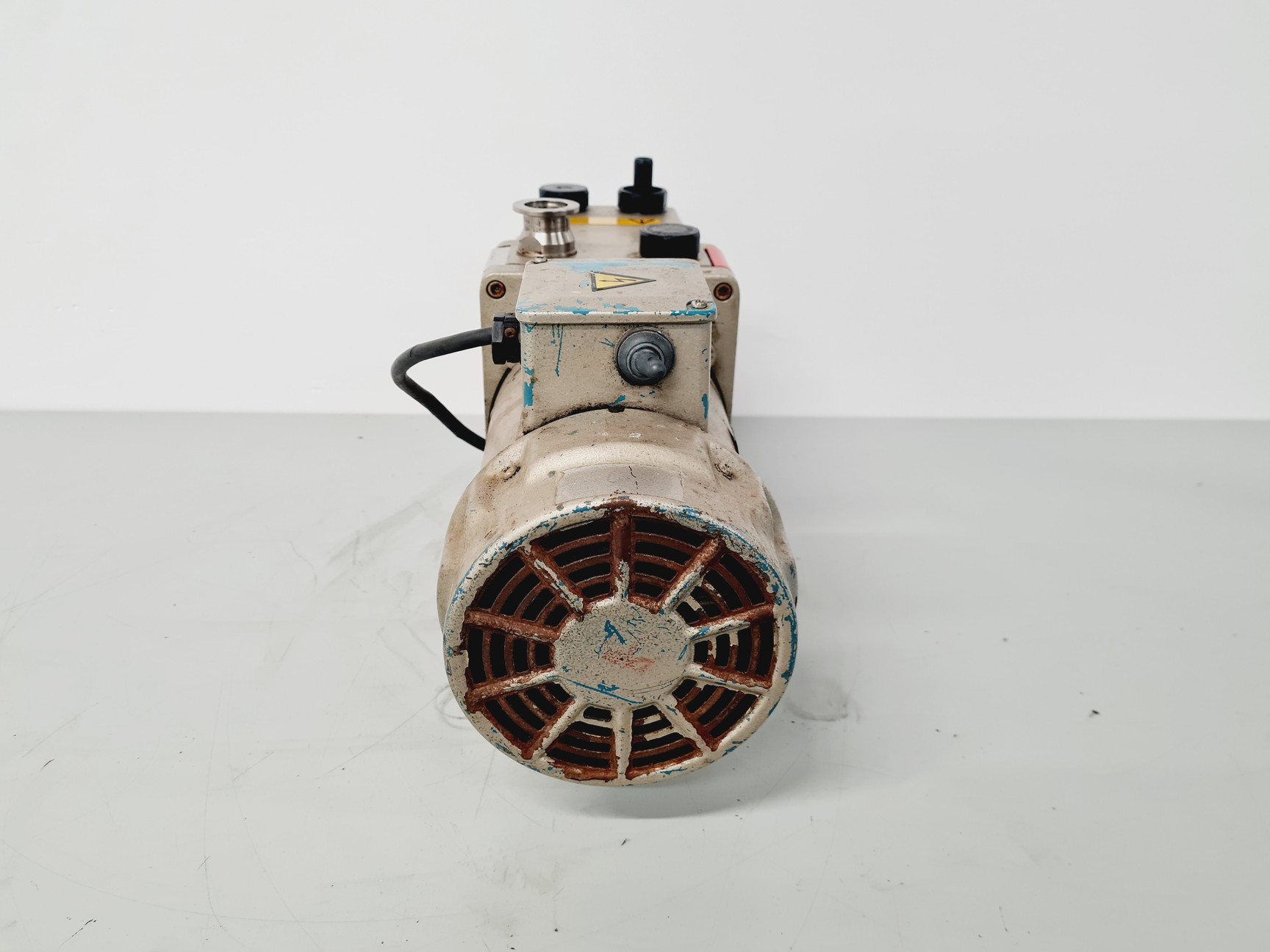 Image of Edwards 5 E2M5 Vacuum Pump