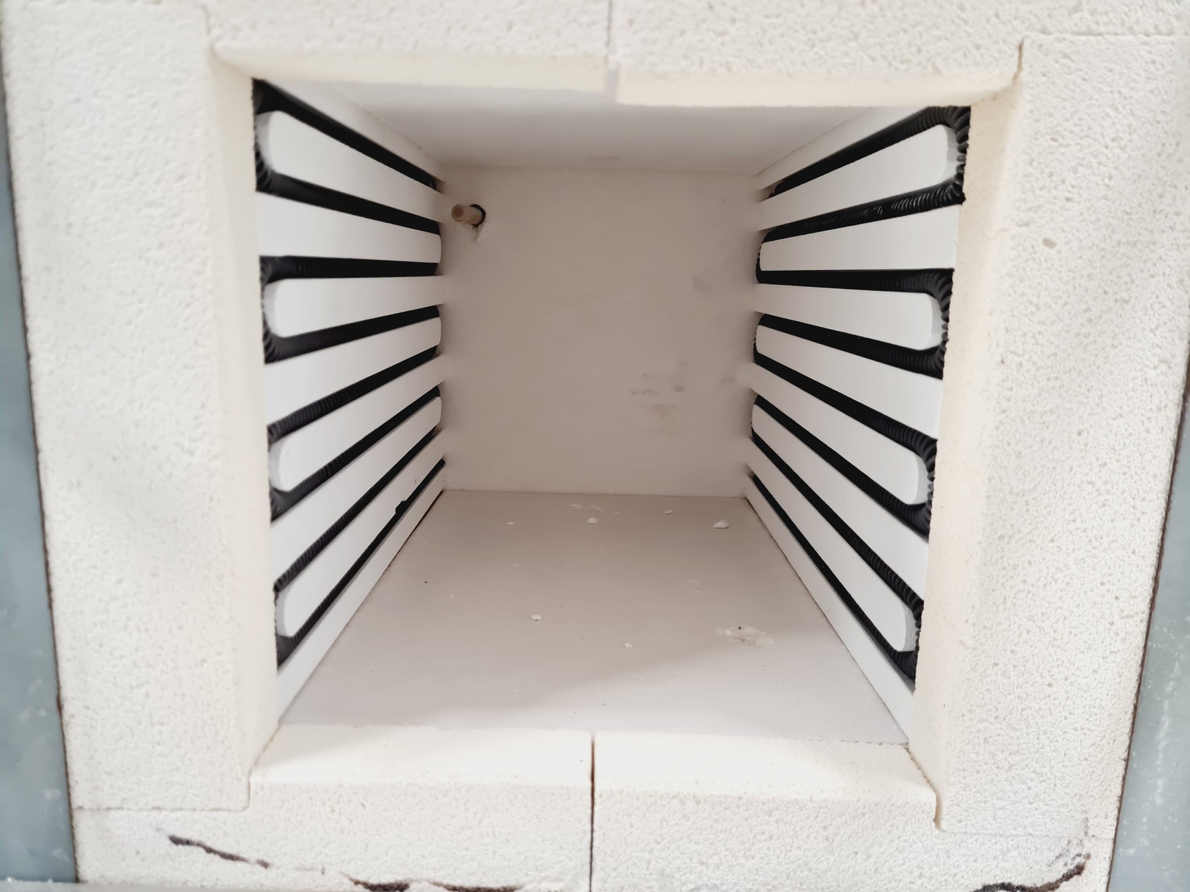 Image of Carbolite CWF 1100 BenchTop Furnace