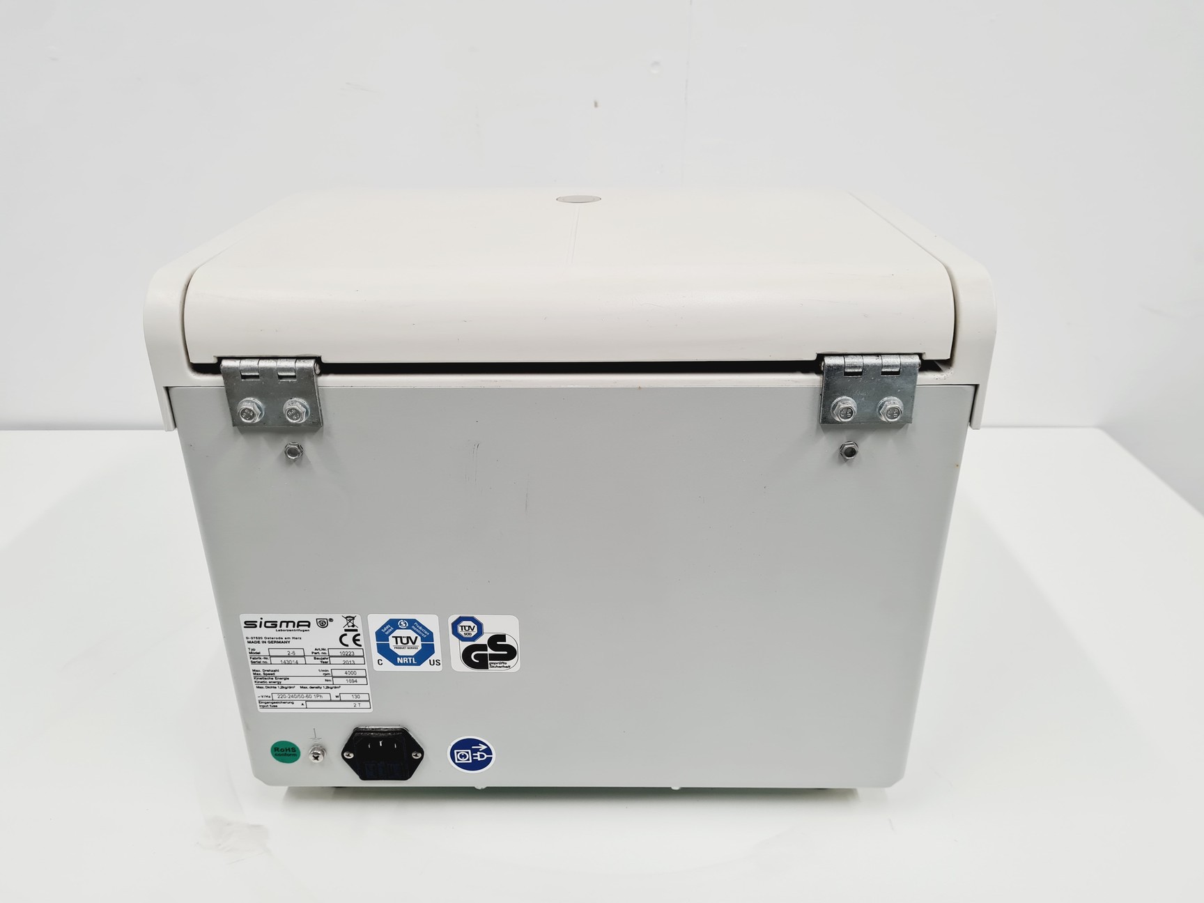 Image of SciQuip Sigma 2-6 Benchtop Centrifuge