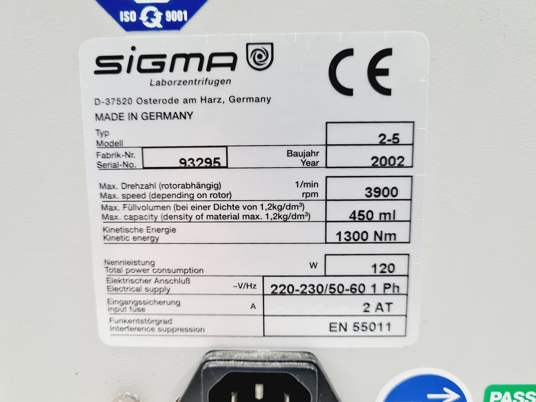 Image of SciQuip Sigma 2-5 Benchtop Centrifuge