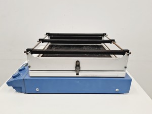 Thumbnail image of IKA KS 501 D Benchtop Shaker