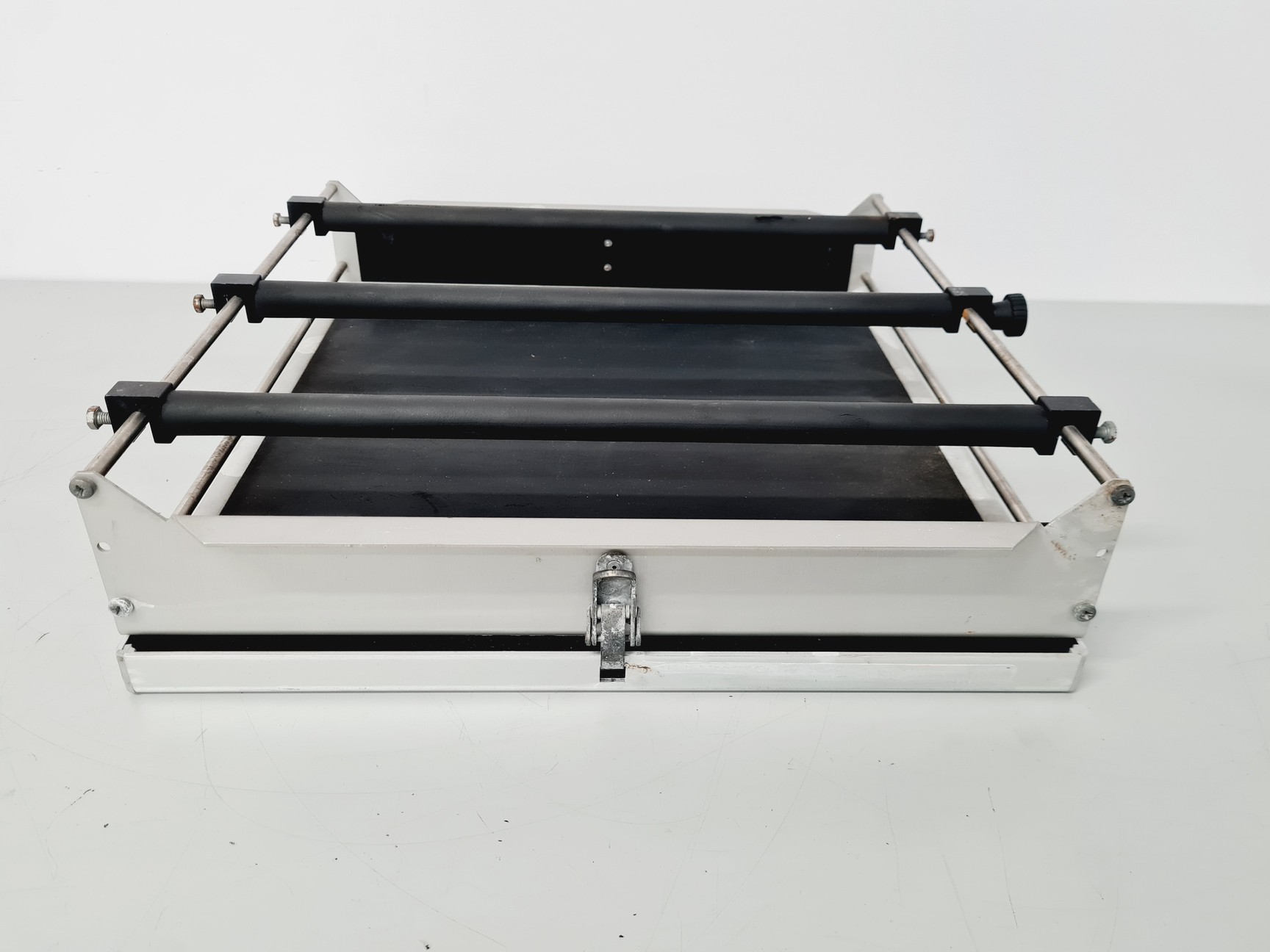 Image of IKA KS 501 D Benchtop Shaker