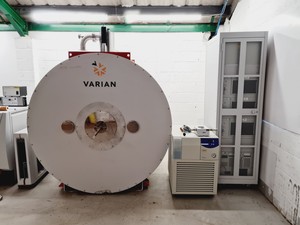 Thumbnail image of Varian 7T210 AS Preclinical MRI System