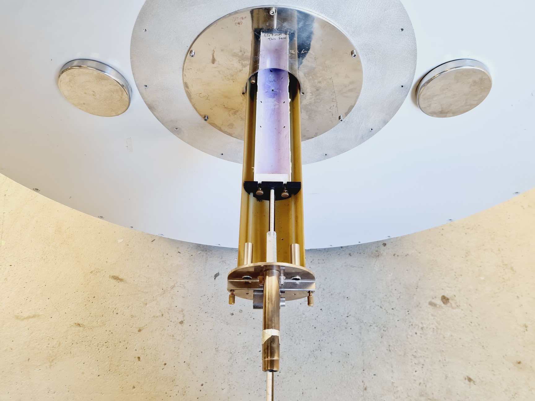 Image of Varian 7T210 AS Preclinical MRI System