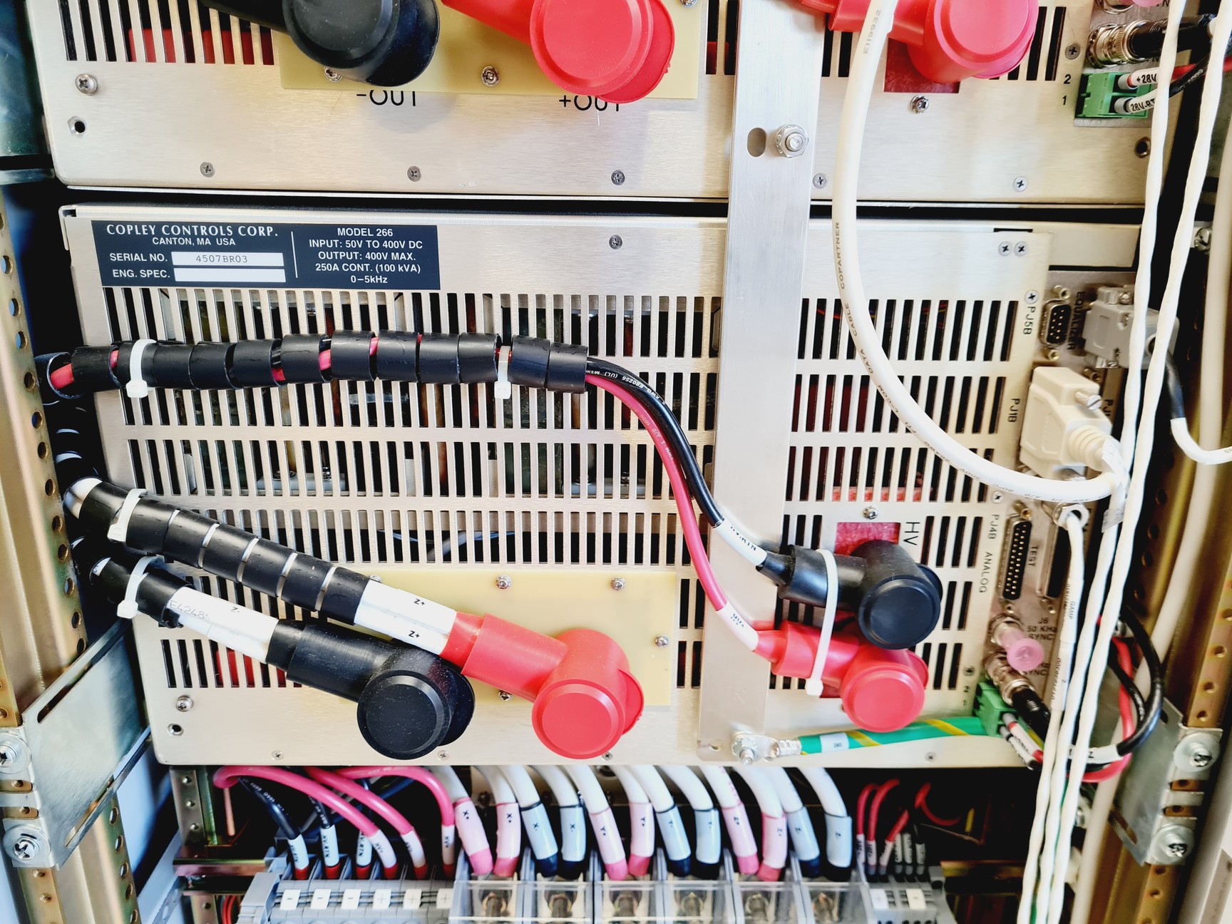 Image of Varian 7T210 AS Preclinical MRI System