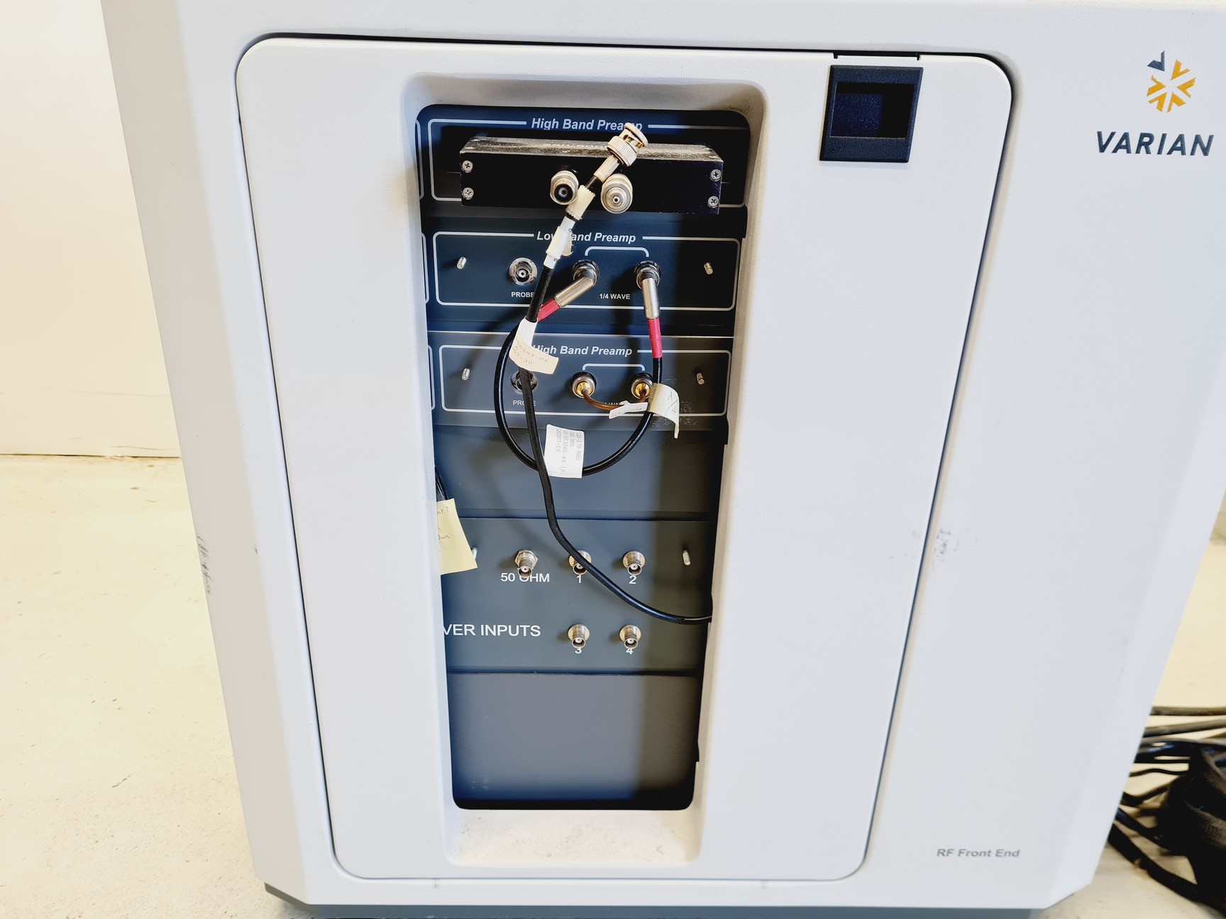 Image of Varian 7T210 AS Preclinical MRI System