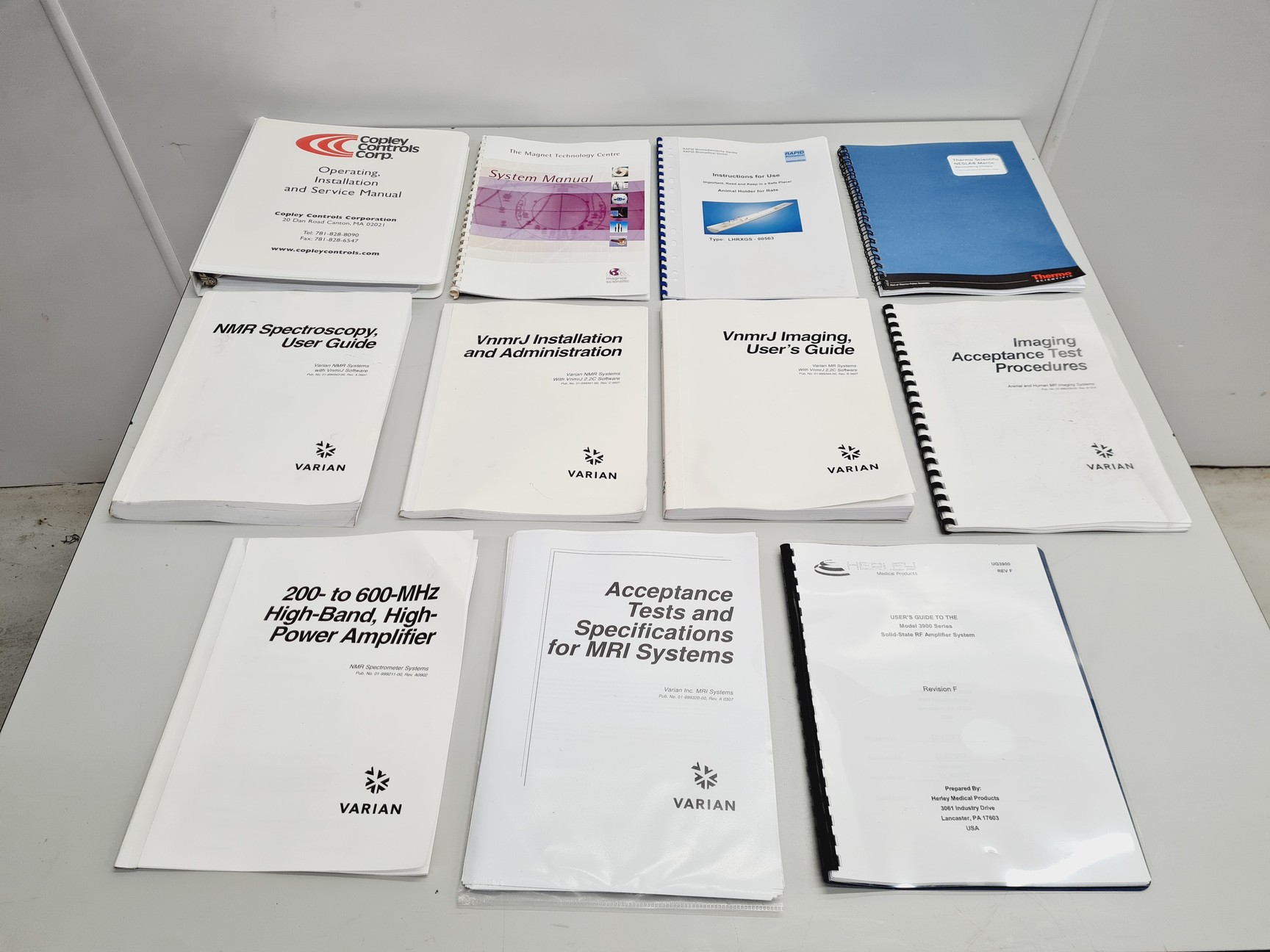 Image of Varian 7T210 AS Preclinical MRI System