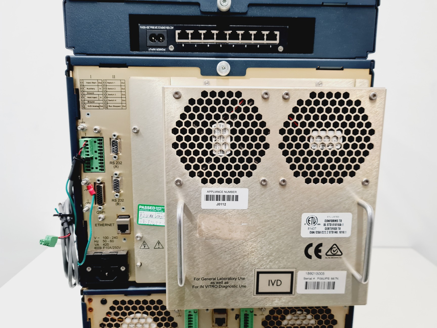 Image of Waters Acquity Binary Solvent Manager and Waters Acquity Sample Manager 