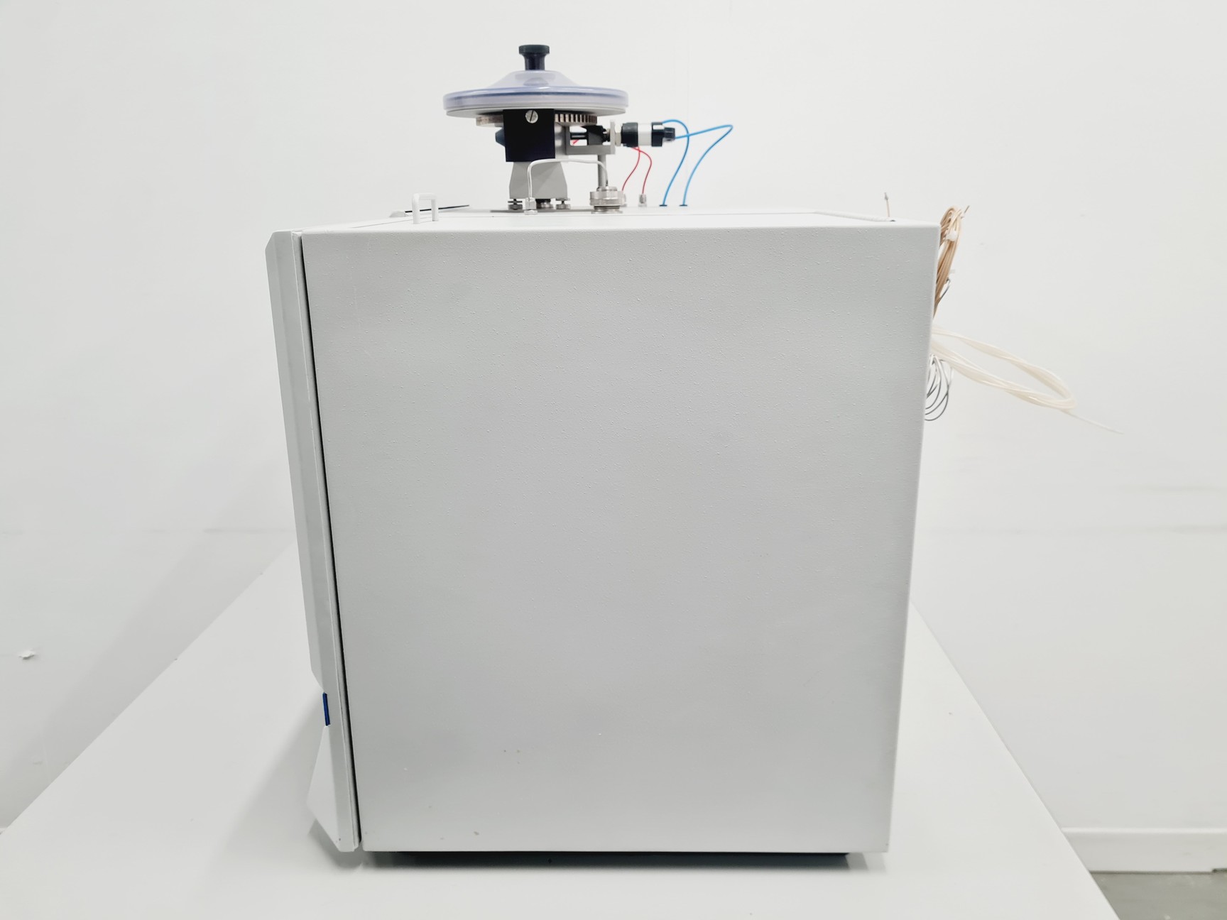 Image of Europa Scientific 20-20 Stable Isotope Analyser with Europa Scientific ANCA NT