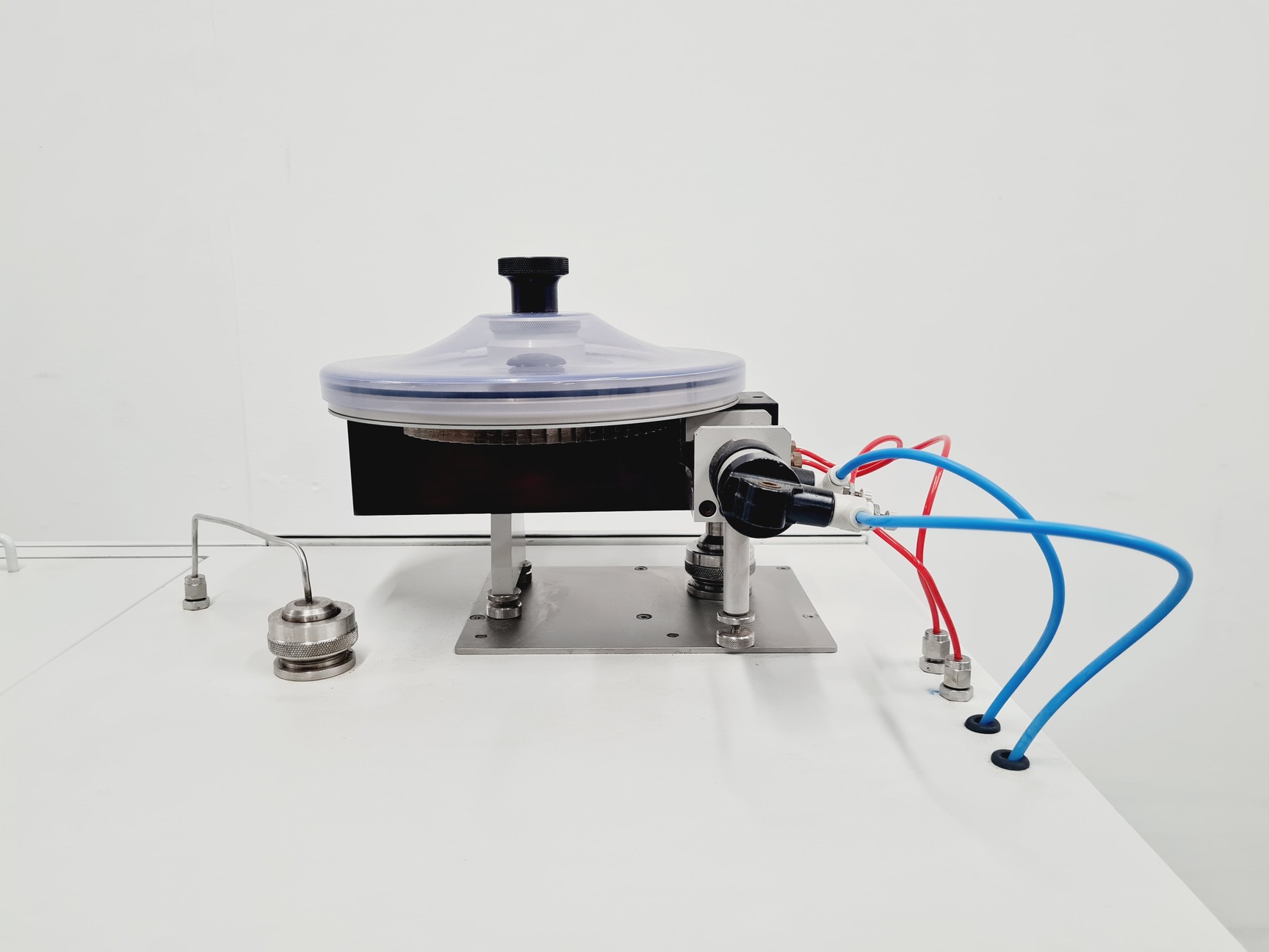 Image of Europa Scientific 20-20 Stable Isotope Analyser with Europa Scientific ANCA NT