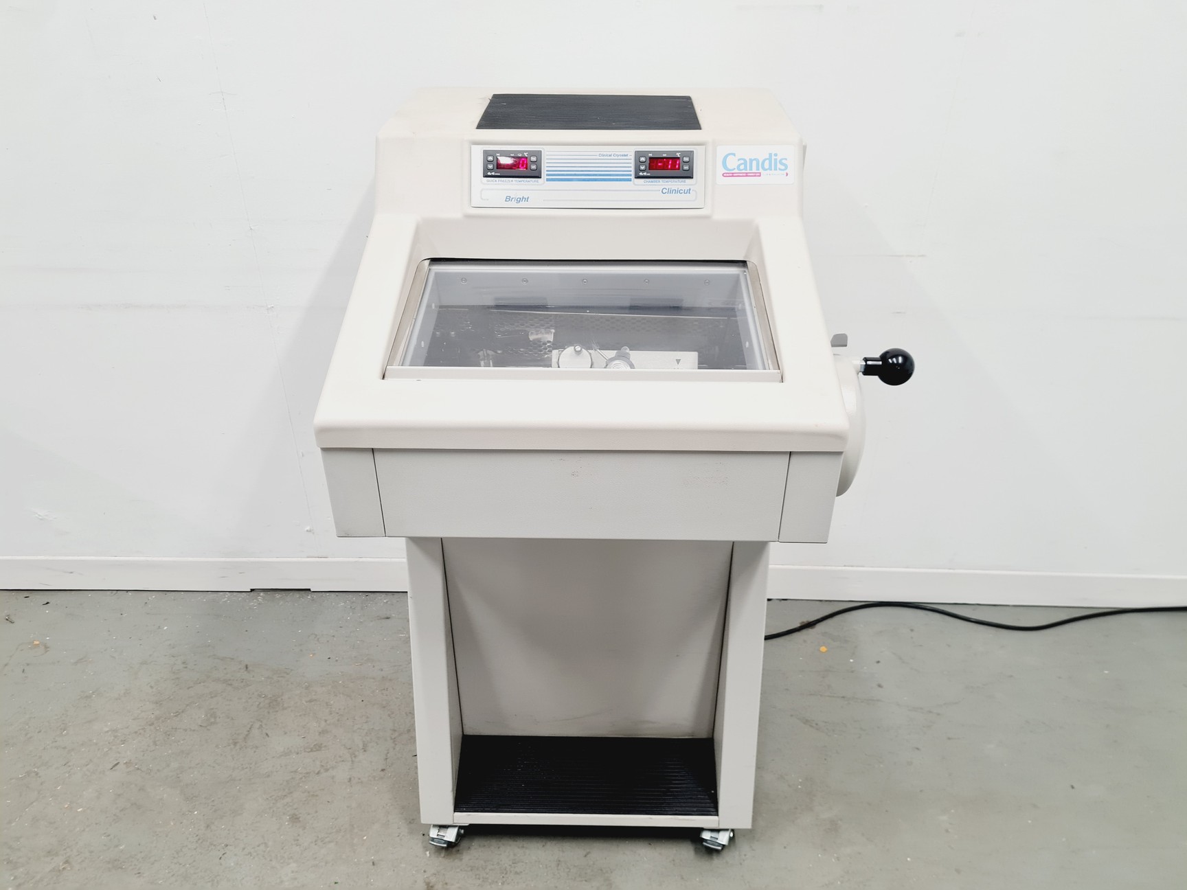 Bright Instruments Bright Instrument SC12CL Cryostat Microtome Lab