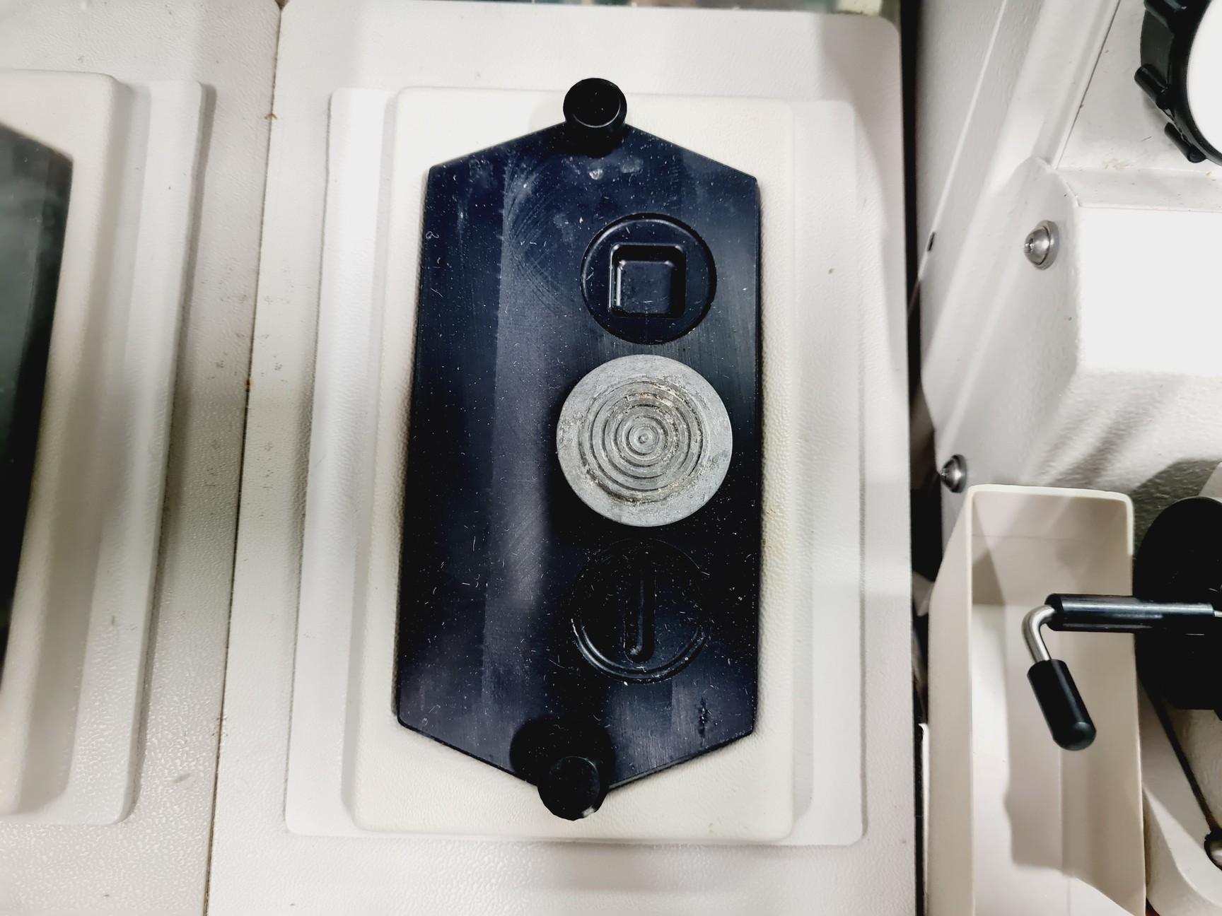 Image of Bright Instrument SC12CL Microtome