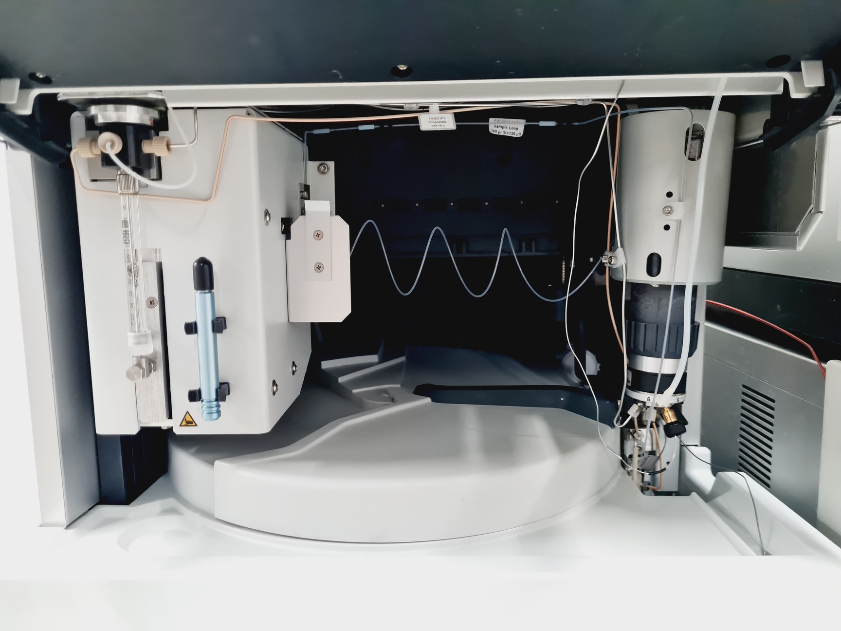 Image of Dionex Ultimate 3000 HPLC With RS Autosampler, TCC, DAD, WPS, LPG, SR-3000