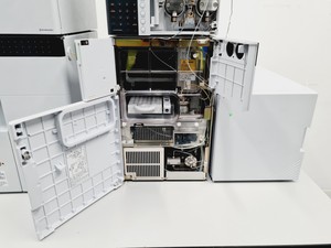 Thumbnail image of Shimadzu HPLC System with SIL-20A, LC-20AD, DGU-20A5, CTO-20A, CMB-20A, SPD-20AV