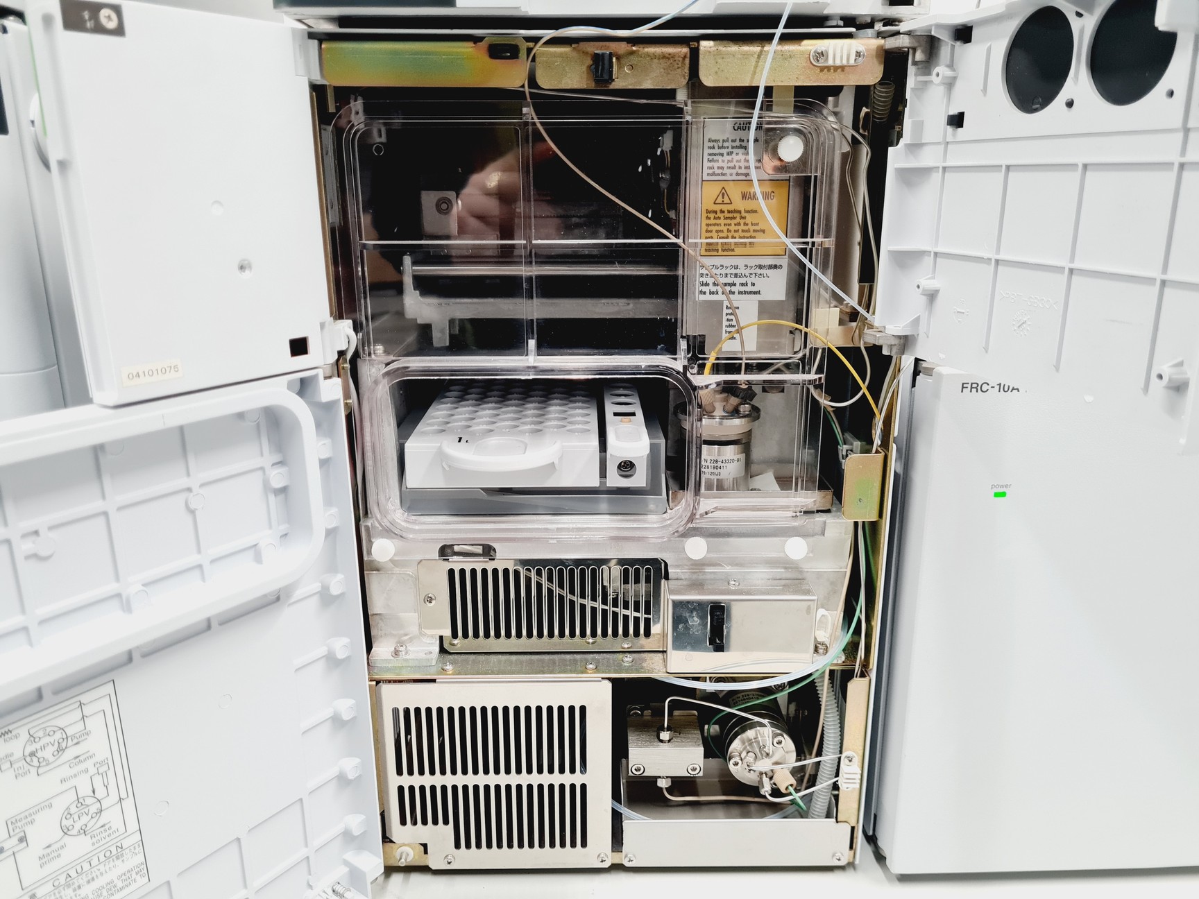Image of Shimadzu HPLC System with SIL-20A, LC-20AD, DGU-20A5, CTO-20A, CMB-20A, SPD-20AV