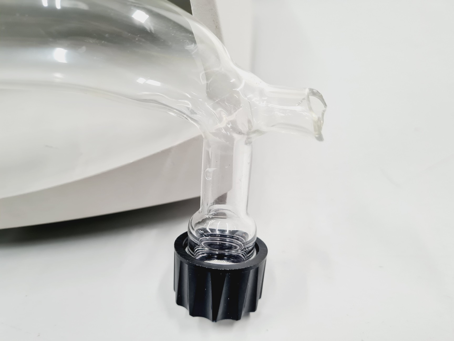 Image of Shimadzu HPLC System with SIL-20A, LC-20AD, DGU-20A5, CTO-20A, CMB-20A, SPD-20AV