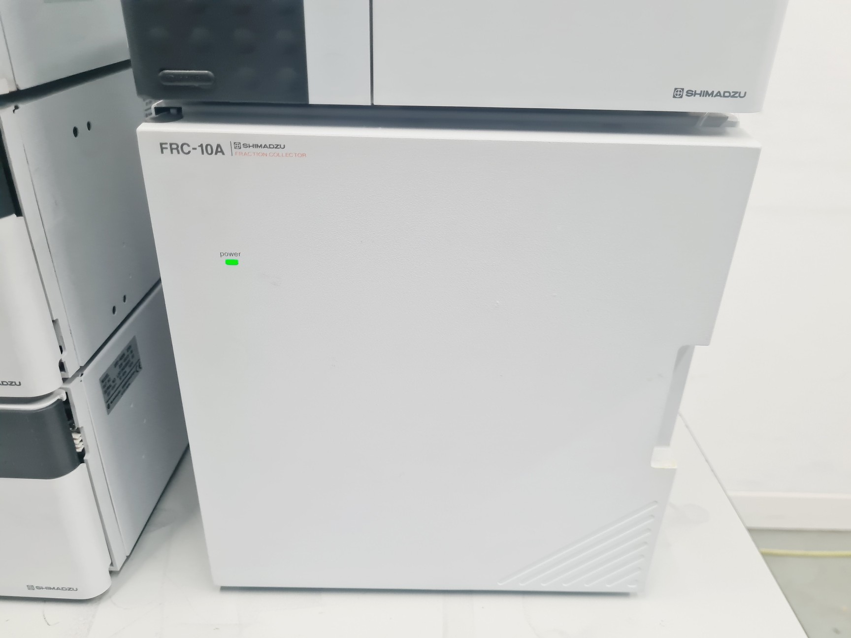 Image of Shimadzu HPLC System with SIL-20A,CTO-20AC, SPD-M20A, LC-20AT, DGU-25A5, FRC-10A