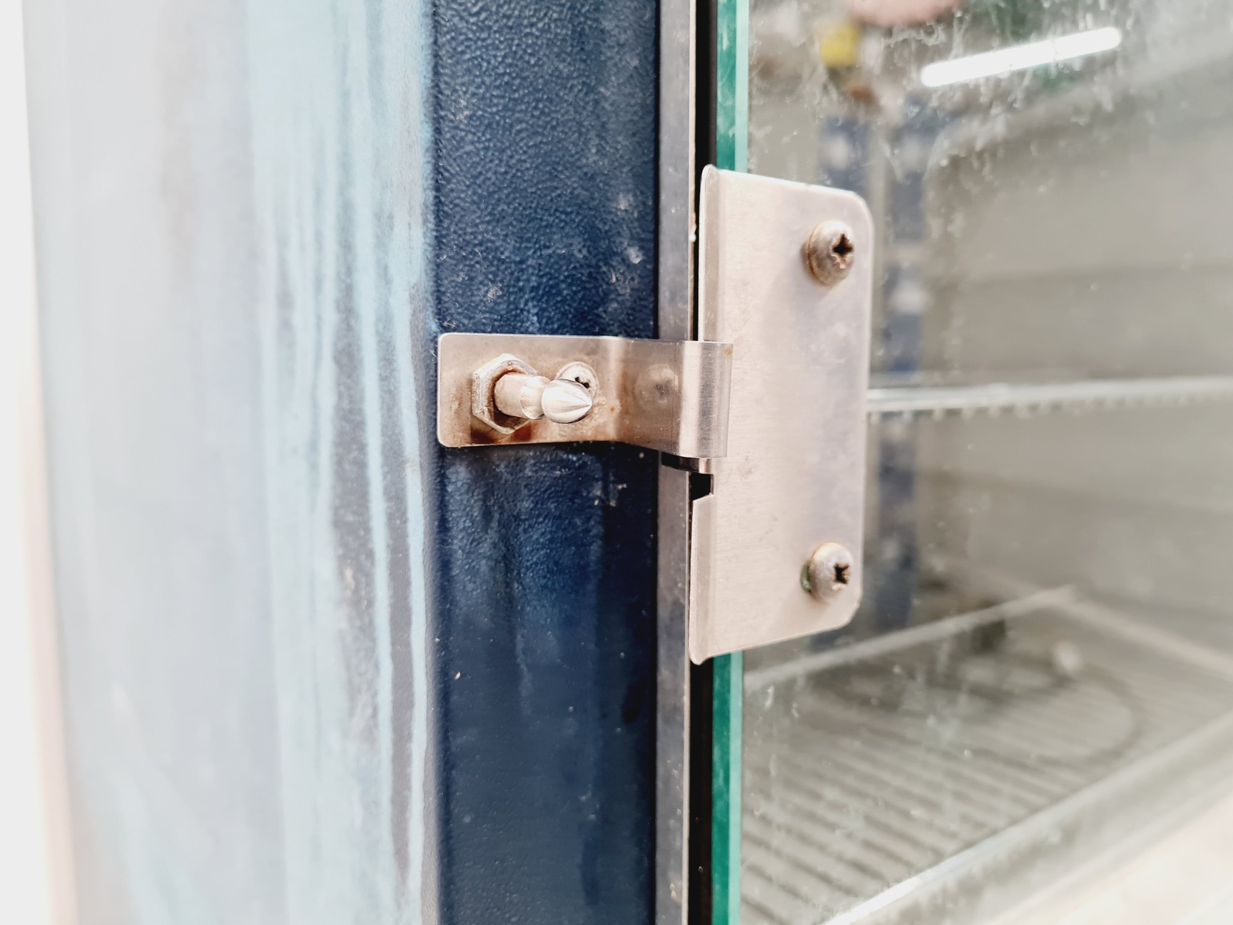 Image of Gallenkamp Economy Incubator with Fan Size 1