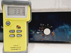 Thumbnail image of Gallenkamp Economy Incubator with Fan Size 1