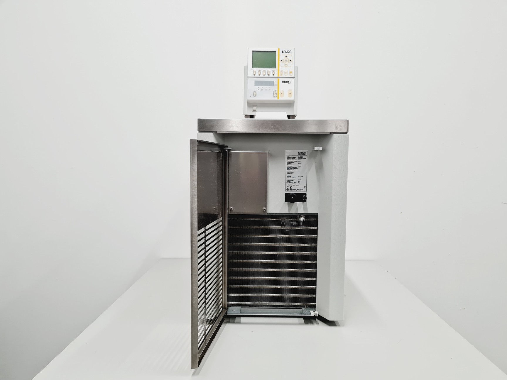 Image of LAUDA PROLINE RP 855 CX Refrigerated Chiller Lab