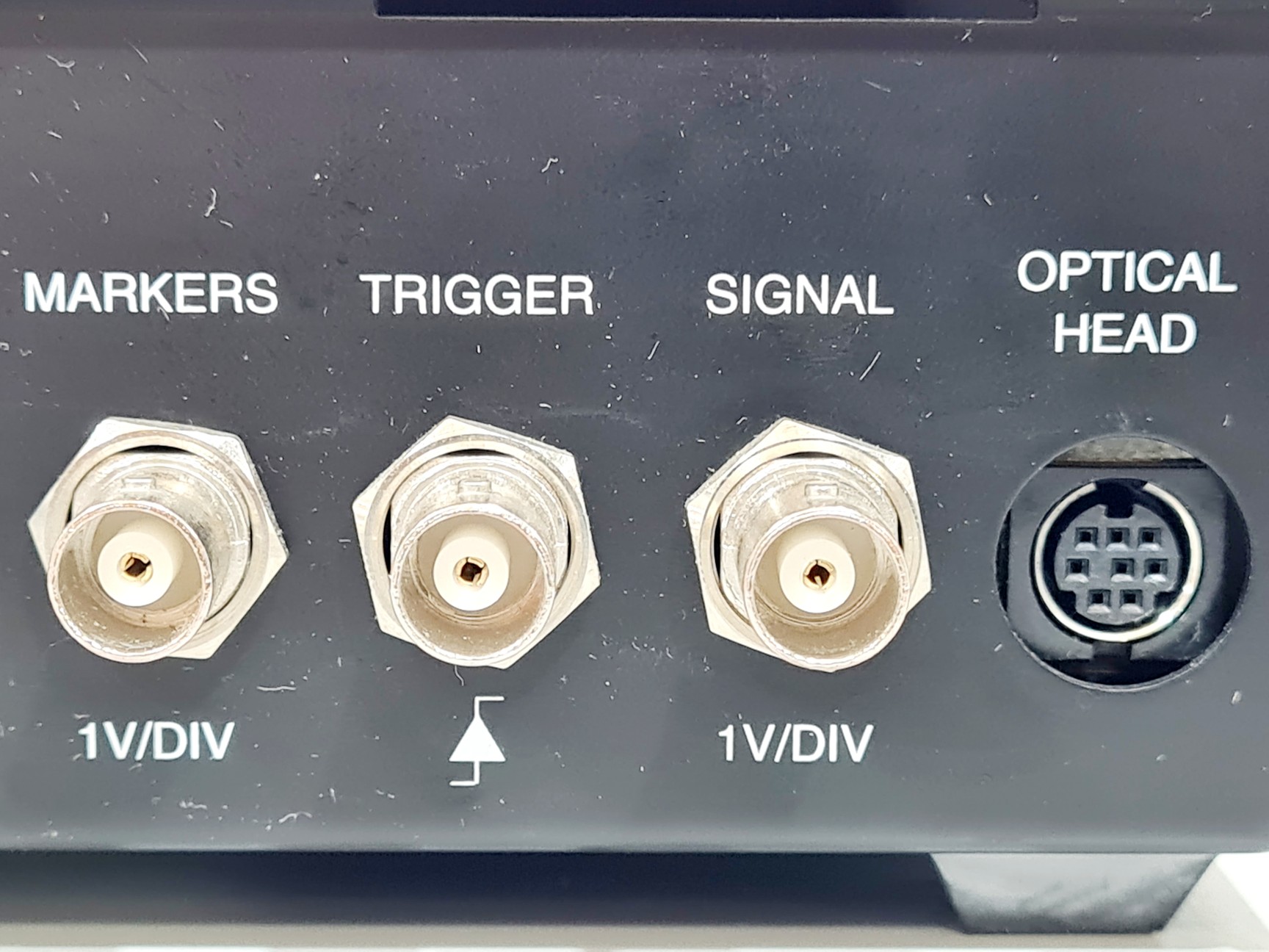 Image of IST Laser Spectrum Analyser Model: E201LSA03A w/ IST Laser Spectrum Analyser Opt