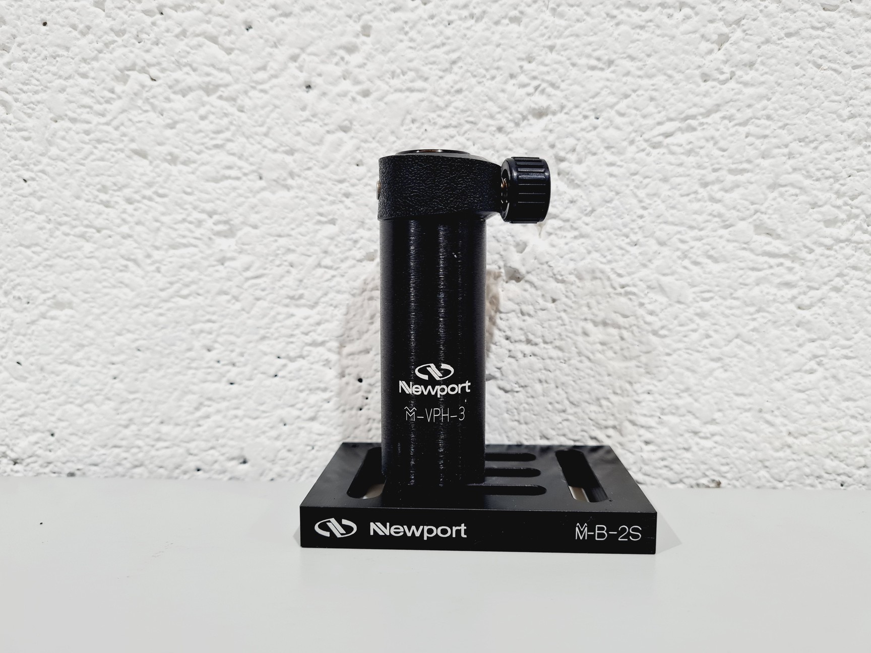 Image of Set of 9 x Newport Mirror Mounts - Ultima U100-A with Attachments