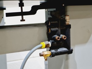 Thumbnail image of Newport M-VW-3036-OPT-9920 Anti Vibration Isolation Table