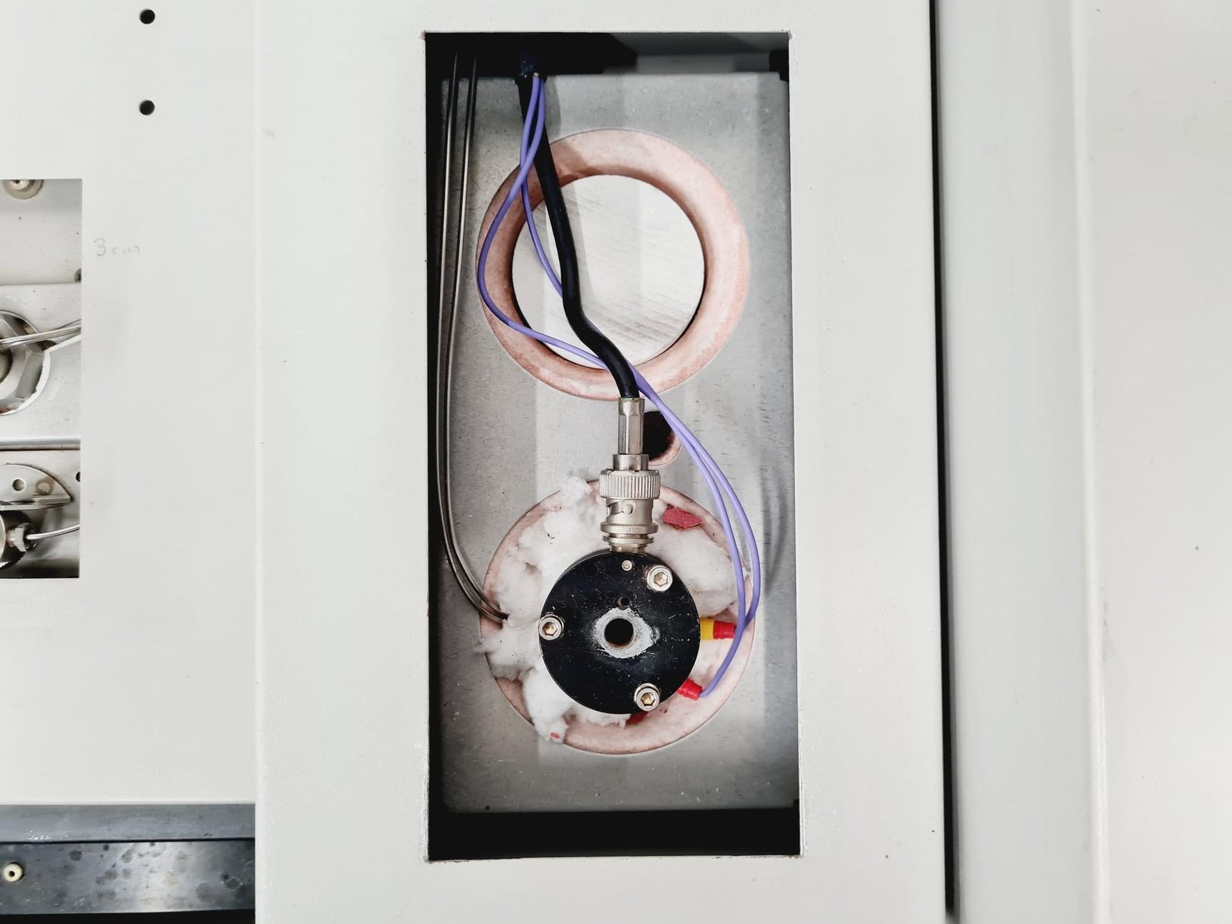 Image of Unicam 610 Series Gas Chromatograph