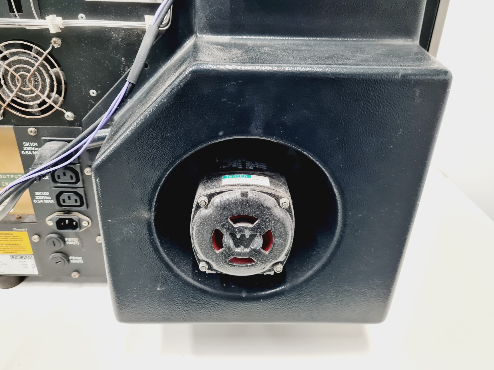 Image of Unicam 610 Series Gas Chromatograph