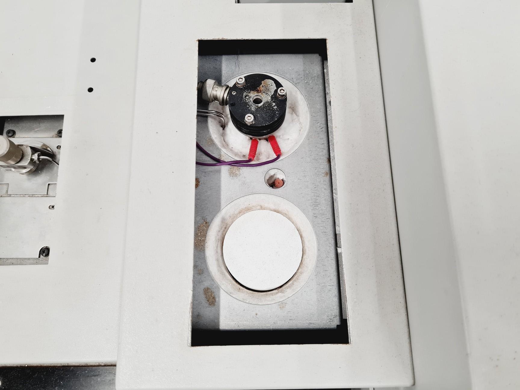 Image of Unicam 610 Series Gas Chromatograph GC System 