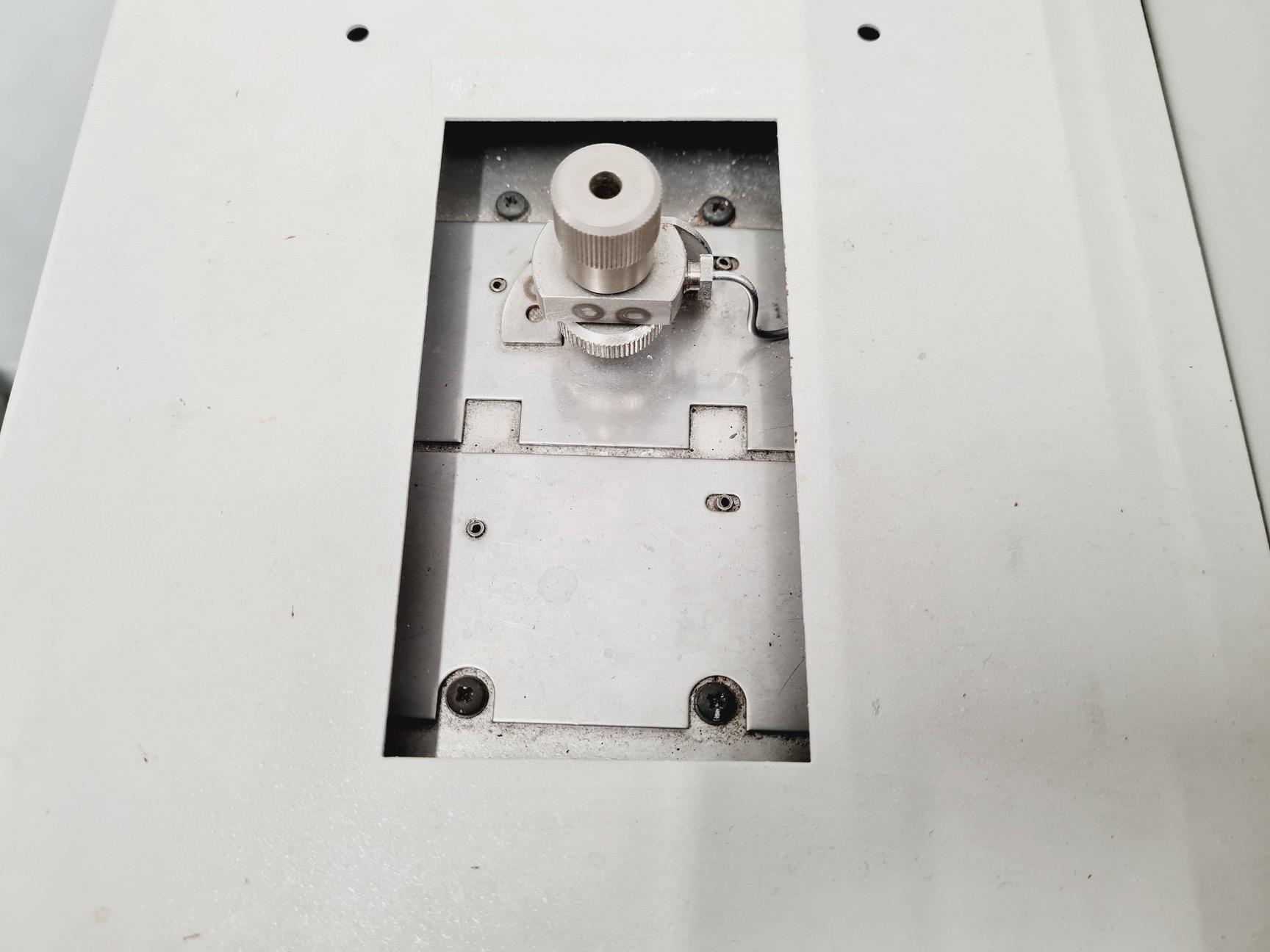 Image of Unicam 610 Series Gas Chromatograph GC System 