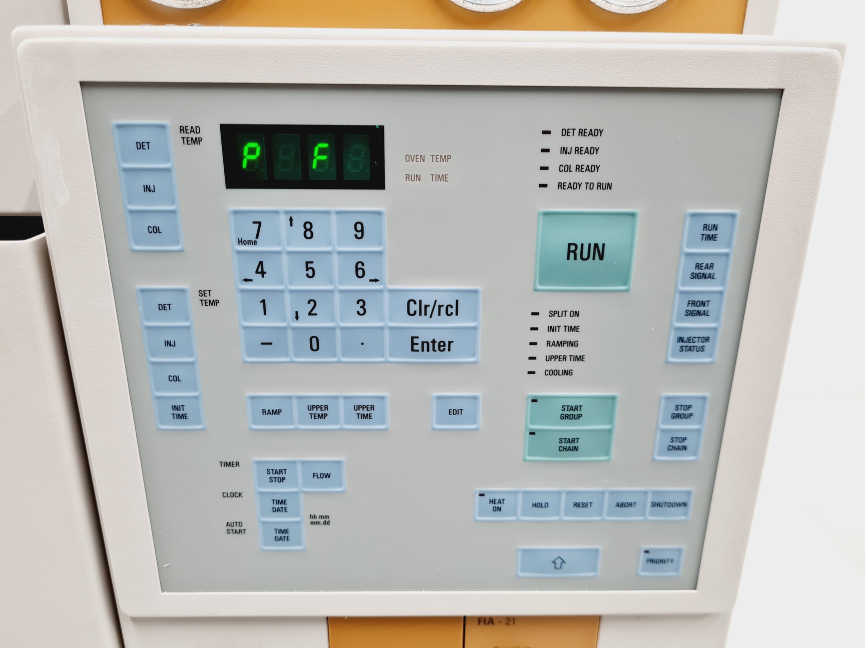 Image of Unicam 610 Series Gas Chromatograph GC