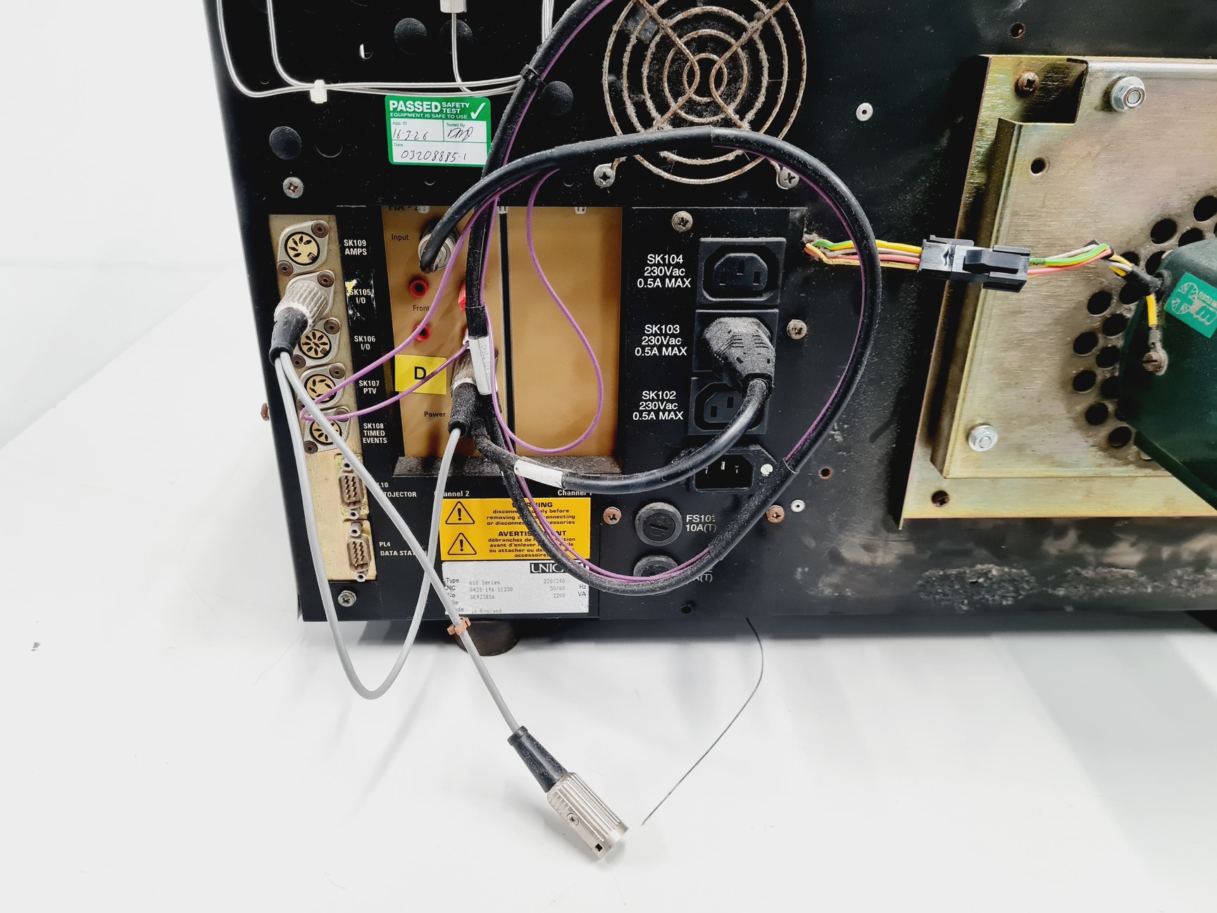 Image of Unicam 610 Series Gas Chromatograph GC