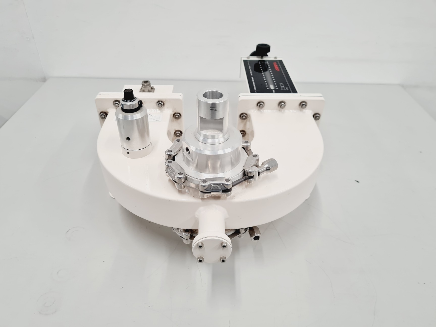 Image of Sairem MiniFlow 200SS Solid-State Microwave-Assisted Reactor System