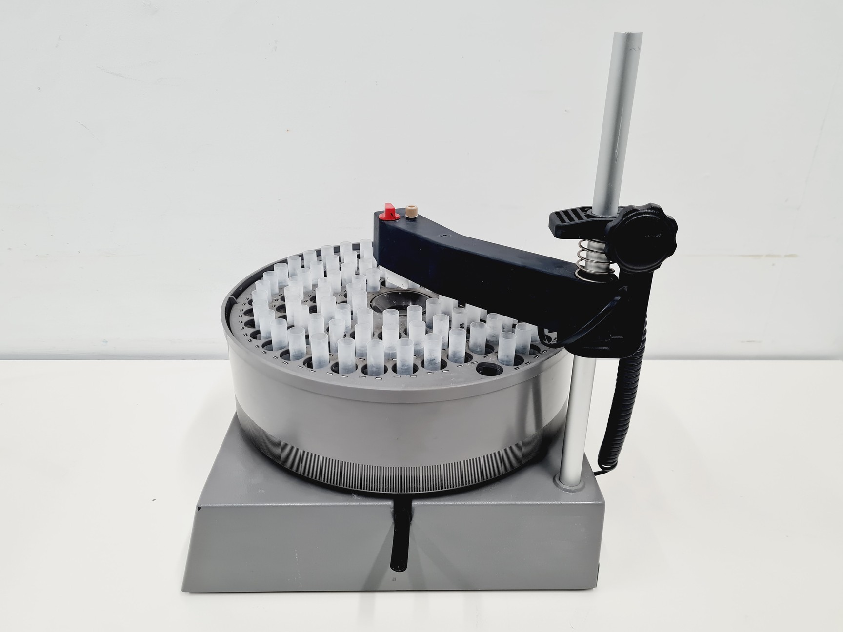 Image of Pharmacia Biotech FRAC-100 Fraction Collector