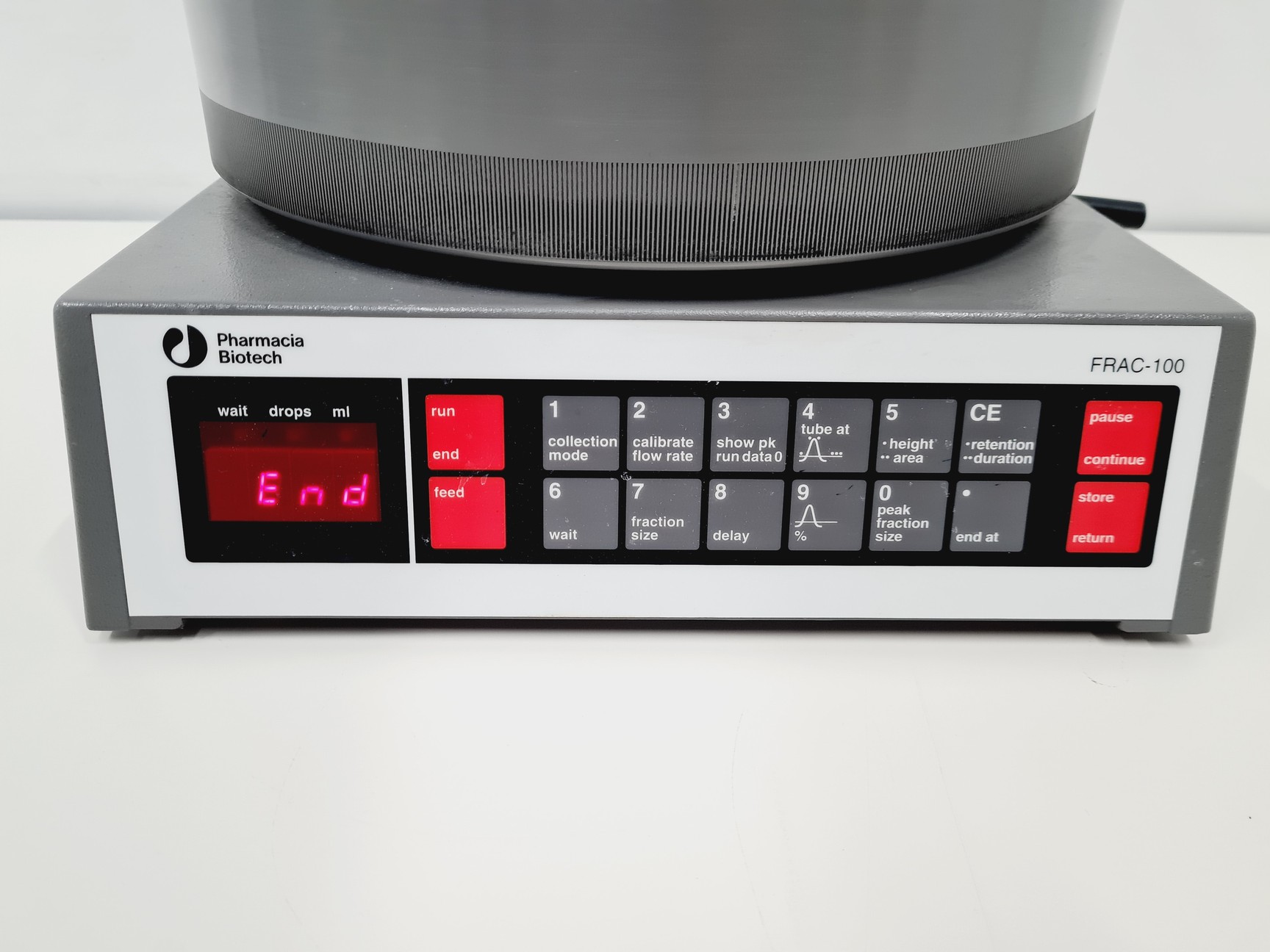 Image of Pharmacia Biotech FRAC-100 Fraction Collector