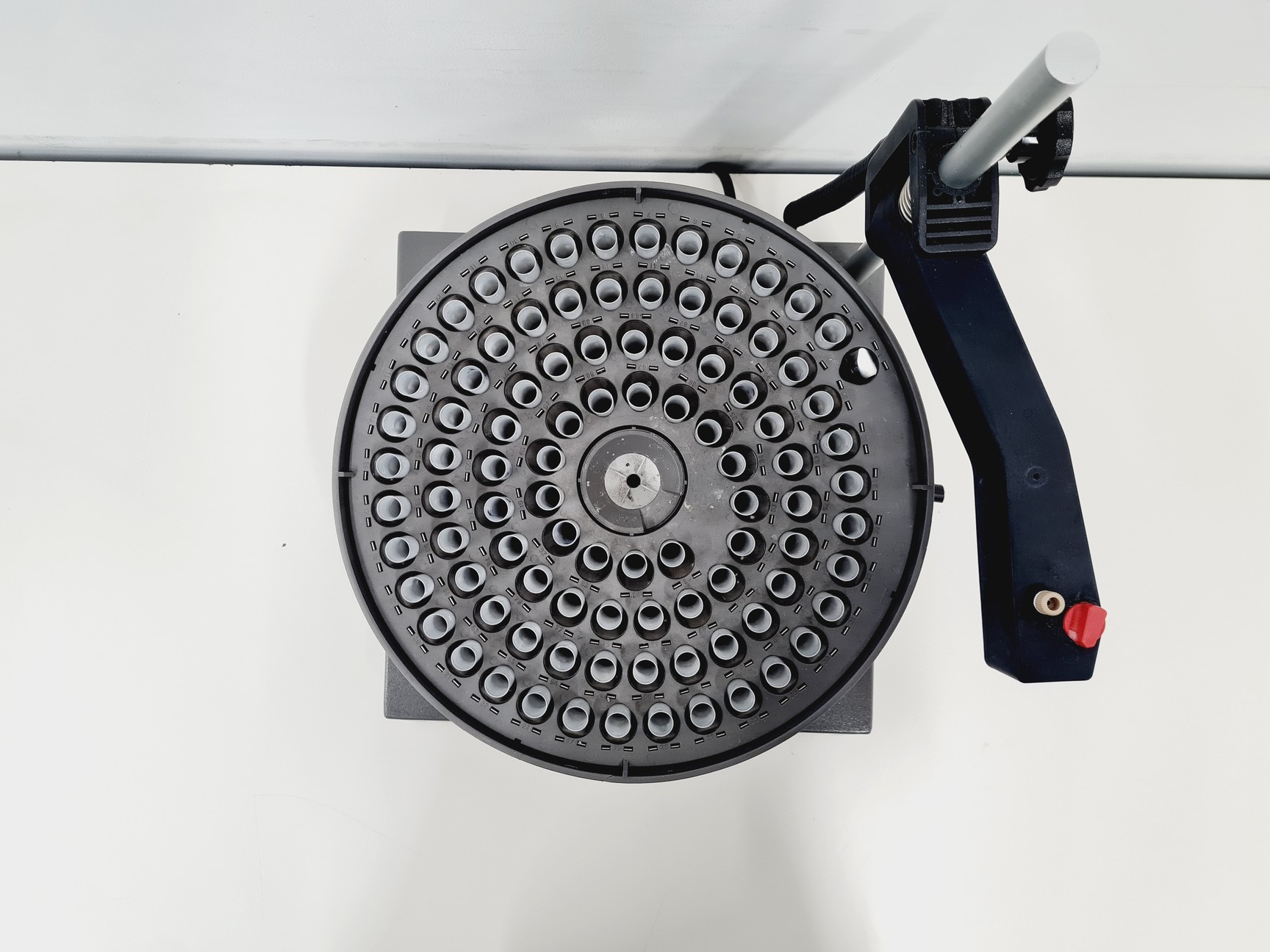 Image of Pharmacia Biotech FRAC-100 Fraction Collector